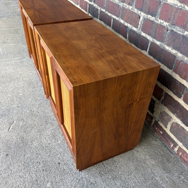Mid 20th Century Pair of American of Martinsville Wonderwood Walnut & Cane Nightstands For Sale - Image 5 of 12