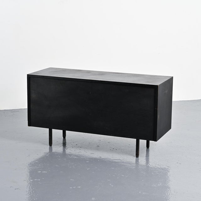 1960s Credenza by Florence Knoll Bassett for Knoll Inc., 1960s For Sale - Image 5 of 15