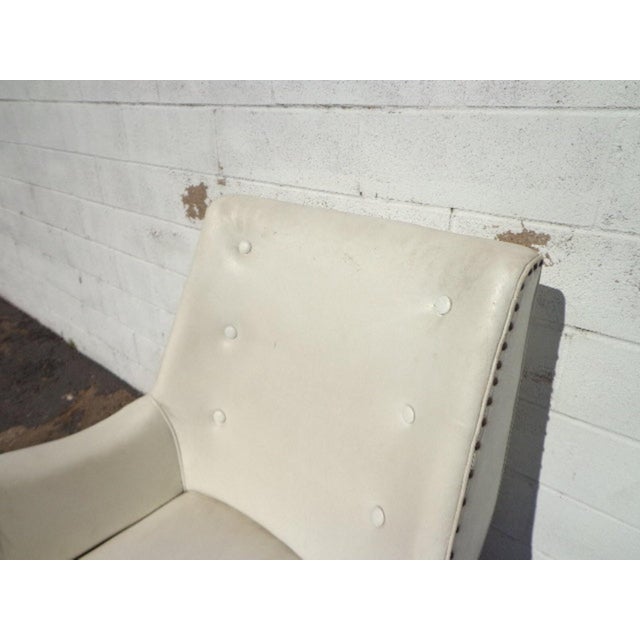 White Late 20th Century Mid Century Modern Lounge Chair in White Leatherette For Sale - Image 8 of 10