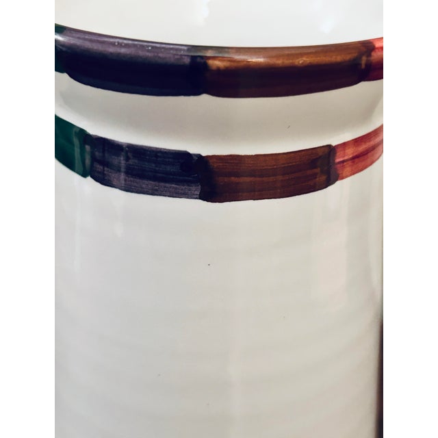 White 1990s Deruta Circo by Bill Goldsmith Italy Large Beverage Pitcher, Jug For Sale - Image 8 of 10