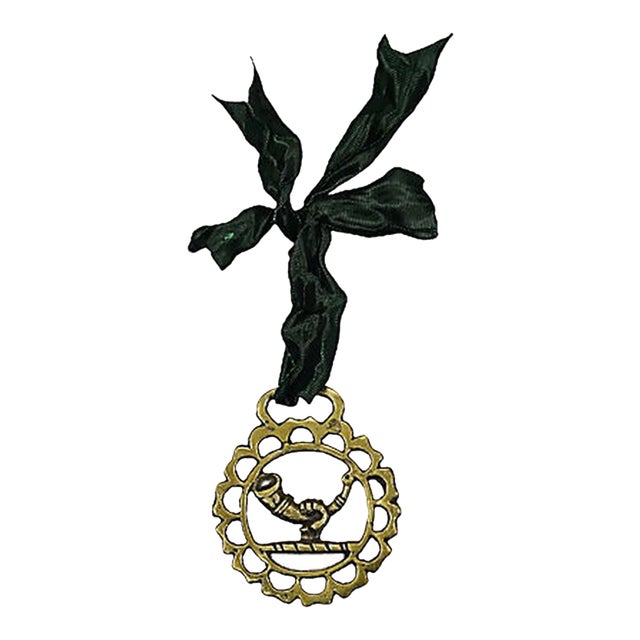 19th-C. Horn English Horse Brass Ornament For Sale