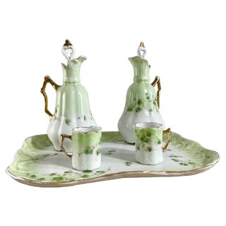 French Art Nouveau Head to Head Liquor Service in Porcelain, 19th Century, Set of 5 For Sale