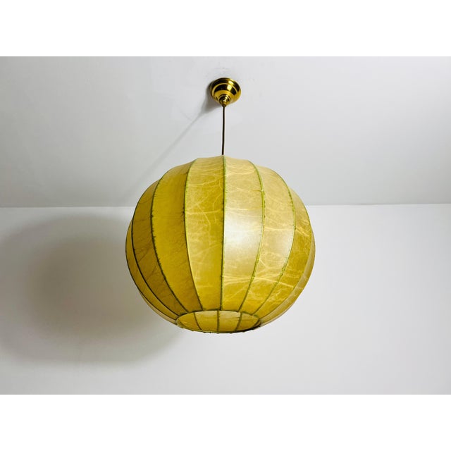 Cream Mid-Century Round Cocoon Pendant Lamp, 1960s, Italy For Sale - Image 8 of 12