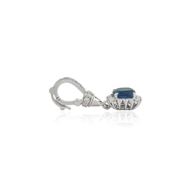 Metal 1.14ct Cushion Cut Natural Blue Sapphire Diamond Halo Pendant in 14k White Gold For Sale - Image 7 of 16
