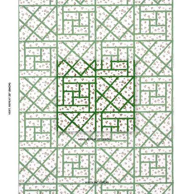 An imaginative take on familiar motifs, this stylish fabric features a chic combination of bamboo lattice and leopard...