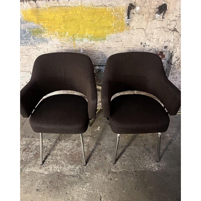Chairs in the style of Eero Saarinen, Set of 2 For Sale - Image 12 of 14