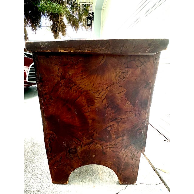 Early 19th Century American Folk Art Six-Board Blanket Chest. For Sale - Image 9 of 16