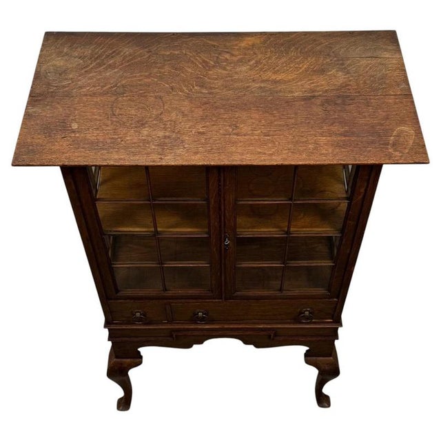 Vintage English Oak Display Vitrine Cabinet, 1920 For Sale - Image 4 of 13