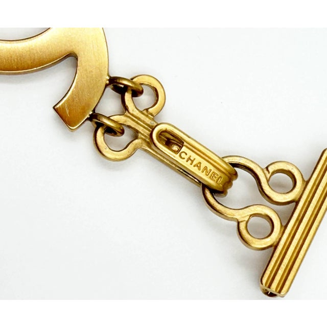 Contemporary Chanel Vintage Gold CC Hook and Eye Large Double Brooch For Sale - Image 3 of 5