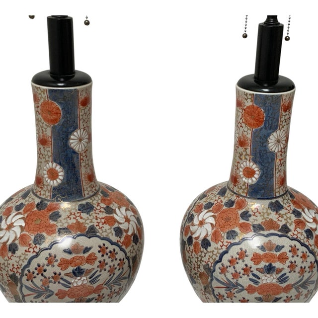 Antique Japanese Imari Porcelain Baluster Vase Table Lamps Late Meiji Taisho - a Pair For Sale - Image 9 of 12
