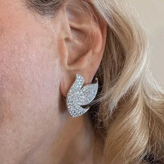 Cartier Colombe De La Paix Dove of Peace Diamond White Gold Earrings, A Pair For Sale - Image 13 of 13