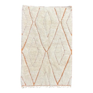 Ivory and Terracotta Moroccan Wool Rug For Sale