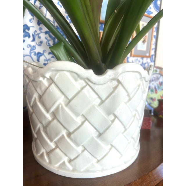 1970s 1970s Large Faux Basketweave Ceramic Cachepot, Spain For Sale - Image 5 of 11