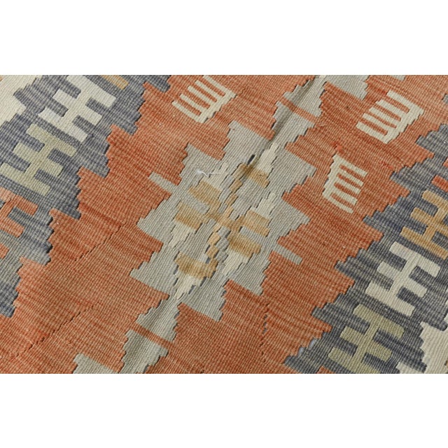 Vintage Kilim Rug in Wool For Sale - Image 5 of 13