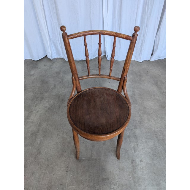 Vintage Carved Bentwood Dining Chair in the style of Thonet Style, 1960s For Sale - Image 17 of 18