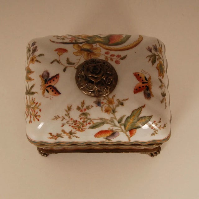 1980s 1980s Vintage Bronze Mounted Porcelain Box Hand Painted Butterflies and Floral Decor For Sale - Image 5 of 10