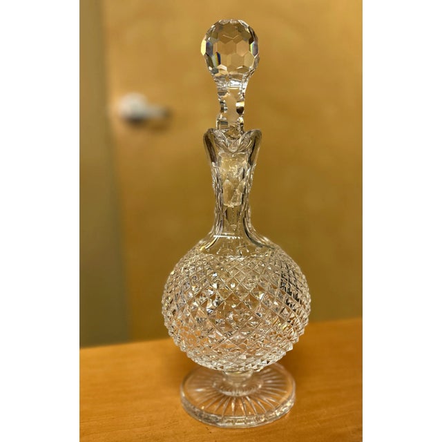 A Waterford Prestige Collection claret decanter and stopper. The Prestige Collection was produced between 2010-2019.The...