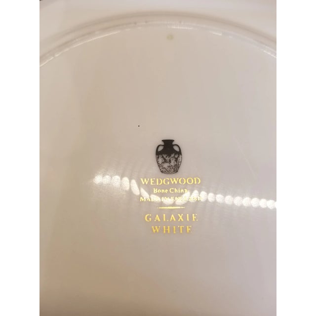Art Nouveau Vintage Wedgwood Galaxie White China Set of Five Salad Plates, Made in England For Sale - Image 3 of 4