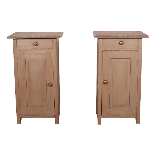 Antique English Bedside Tables, 1890s, Set of 2 For Sale
