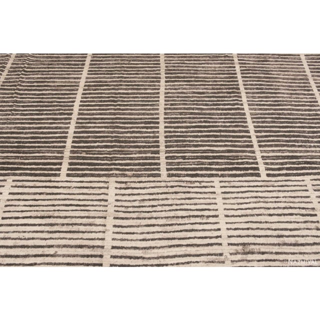 Gray Nazmiyal Collection Large Geometric Grey Color Contemporary Area Rug For Sale - Image 8 of 9