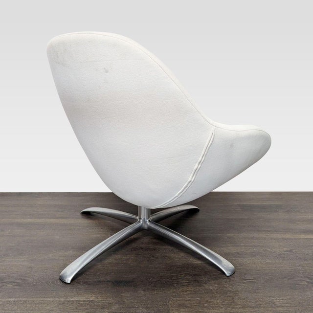 Bo Concept Veneto Modern White Swivel Lounge Chair With Metal Base For Sale - Image 4 of 10