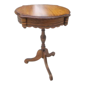 1960s Vintage Pedestal Tripod Scroll Feet Maple Side Table or Lamp Table