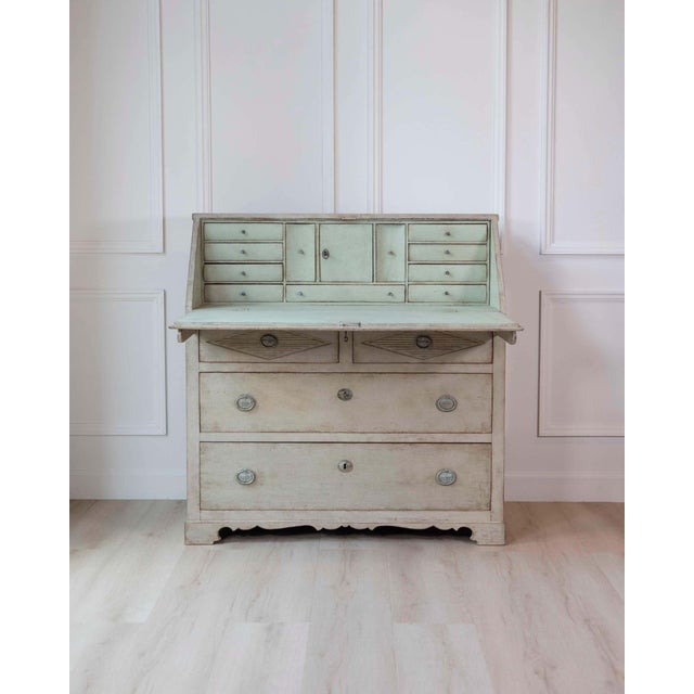 Cream Swedish Gustavian Slant-Front Secretary in Original Cream Paint, 19th Century For Sale - Image 8 of 15
