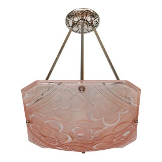 1930s French Art Deco Pendant Light by Degue For Sale