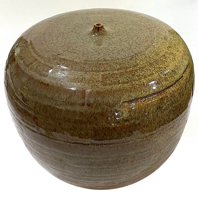 1980's Studio Pottery Olive Green Stoneware Vessel - Nipple Top Opening - Ken Edwards Montana Potter For Sale - Image 6 of 10