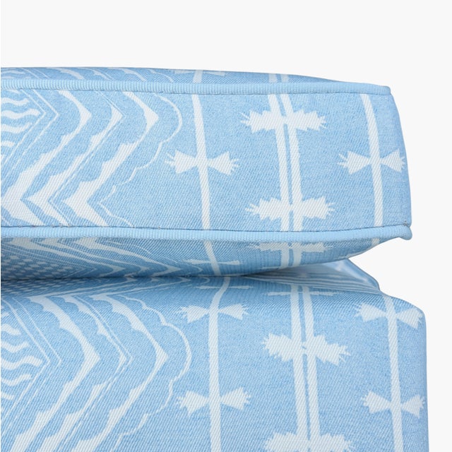 Fermoie Abbey Stripe in Blue, colorway 007, this large layered stripe has so many fun details to it. Cotton/Linen blend,...