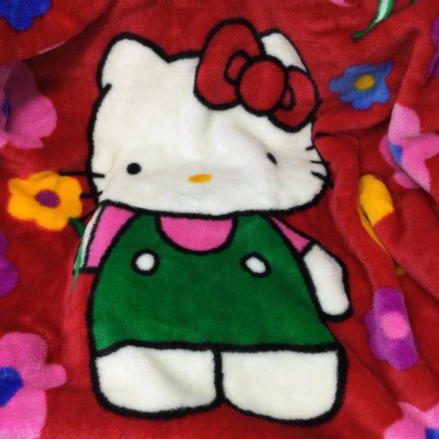Rare Vintage Bed Coverlet Hello Kitty Japan Origin 1993 For Sale - Image 4 of 7