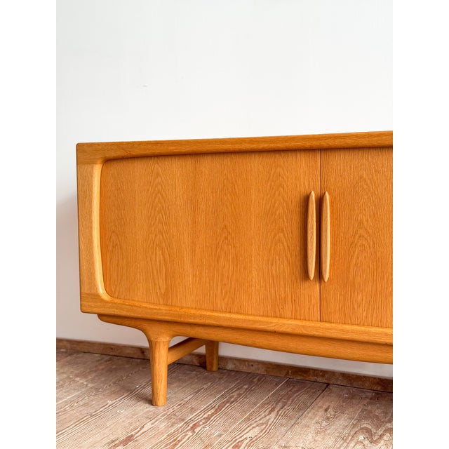 Model 240 Sideboard in Oak Wood by Johannes Andersen for Silkeborg Møbelfabrik, Denmark, 1960s For Sale - Image 11 of 16