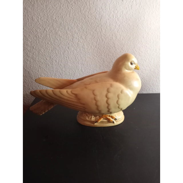Pair of Vintage 1980s Royal Haeger Usa 649 650 Doves Figurines For Sale - Image 11 of 13