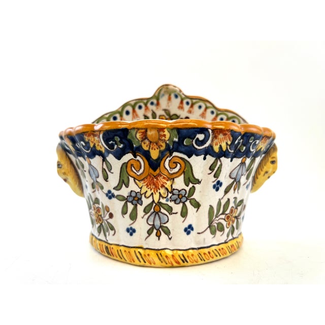 Pretty Desvres faience wall flower girl with lion handles. Nice decorative vase. In very good shape Dimension: 16.5cm x...