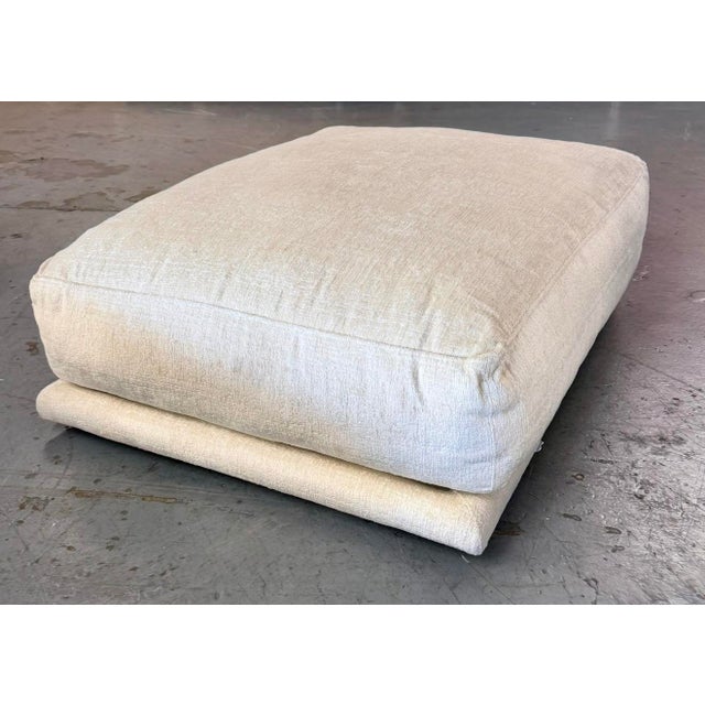This pair of Montauk "Jill" ottomans are made of 100% down and feathers, making these pieces truly confortable and...