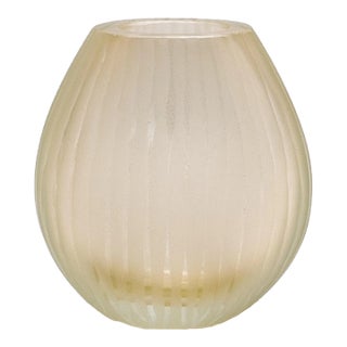 Hand-Blown Murano Supreme Vase in Clear With 24-Karat Gold Flecks Medium For Sale