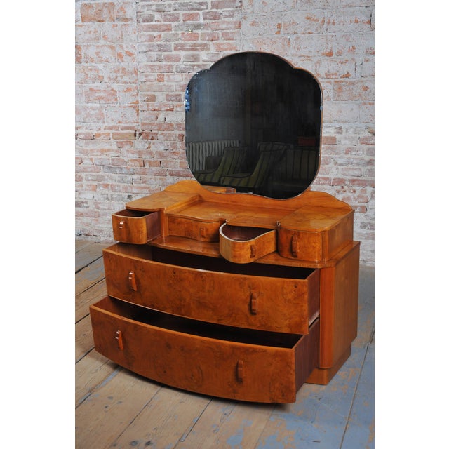 Czech Art Deco Chest of Drawers in Walnut Veneer, 1920s For Sale - Image 3 of 13