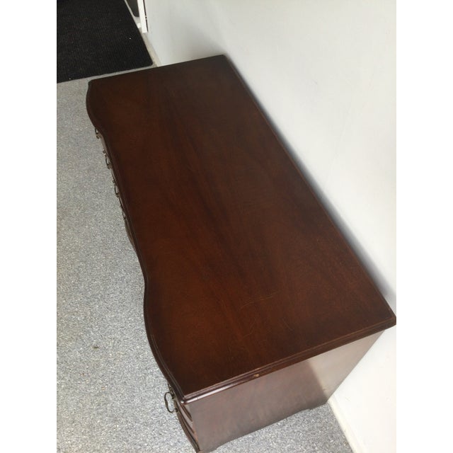 Mid Century Federal Style Mahogany Writing Desk With 7 Drawers For Sale - Image 9 of 18