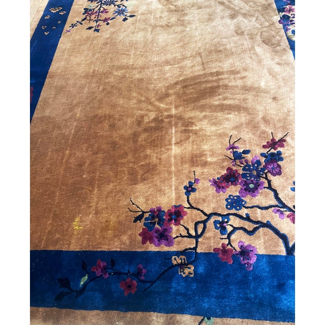 This elegant Chinese Art Deco carpet, woven around 1920, is an outstanding example of the refined artistic style that...
