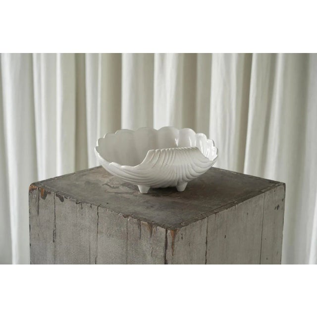 Large Mid-Century Shell Shaped Ceramic Bowl, 1940s For Sale - Image 9 of 11