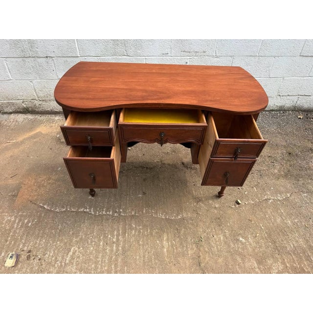 Brown Early 20th Century French Louis XV Style Vanity Table Desk For Sale - Image 8 of 14