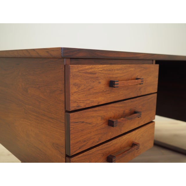Danish Rosewood Desk Torben Valeur & Henning Jensen for Dyrlund, 1960s For Sale - Image 13 of 14