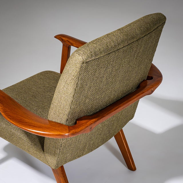 Mid-Century Modern Pair of Lounge Chairs, Probably Italy, Mid-20th Century For Sale - Image 3 of 18