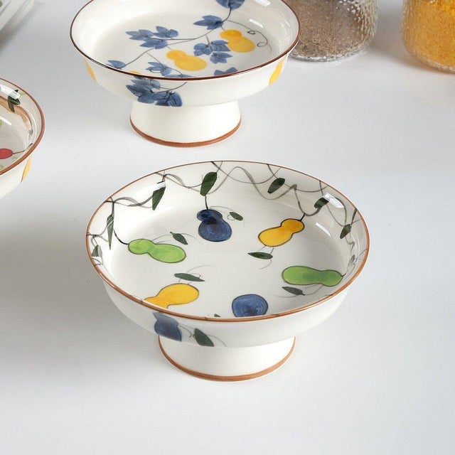 Vintage Minimalism Ceramic Pedestal Dish - Set of 3 For Sale - Image 4 of 4
