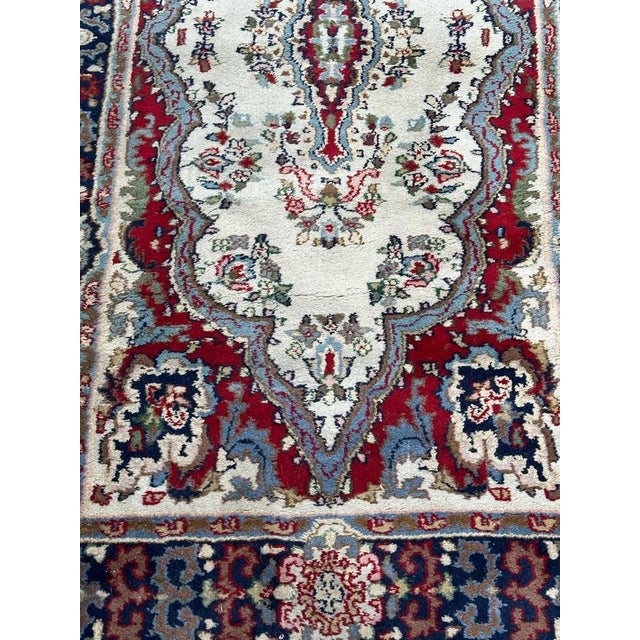 1980s Vintage Bobyrugs Kirman Rug, 1980s For Sale - Image 5 of 18