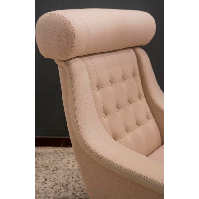 Set of Ox Armchair and Ottoman from Illum Wickelsø, Denmark, 1970s For Sale - Image 12 of 15