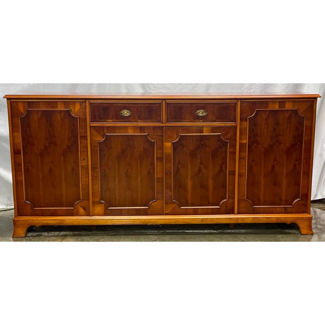Vintage Refurn by Heldense Hepplewhite Style Mahogany & Yew Buffet
