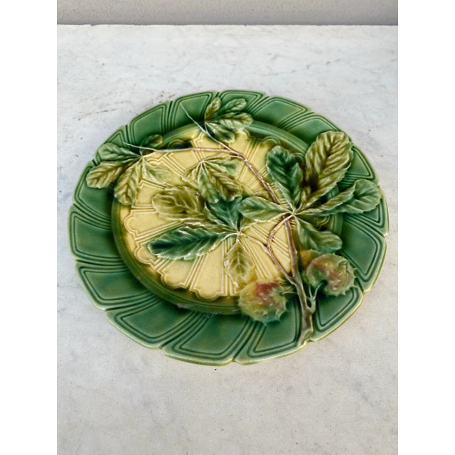 French Majolica chesnut leaf & bogue plate Sarreguemines, circa 1890.