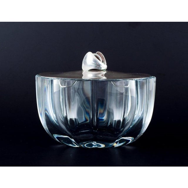 Dansk guldsmede-håndværk (1954-1973) danish design. Art glass jar with a lid in sterling silver. Modernist and sleek...