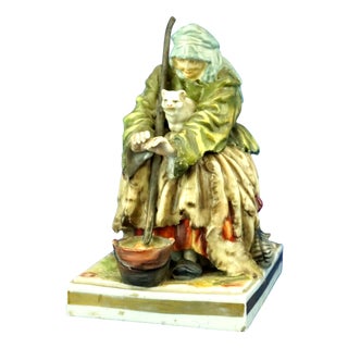 18th Century Porcelain Sculpture of a Beggar by Real Casa Ferdinandea Naples, Ginori Doccia, Italy For Sale